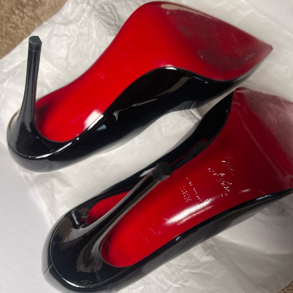 Christian Louboutin ‘Hot Chick’ 100mm Black Patent Leather Pumps US 9.5 EU 38.5 - Picture 12 of 12